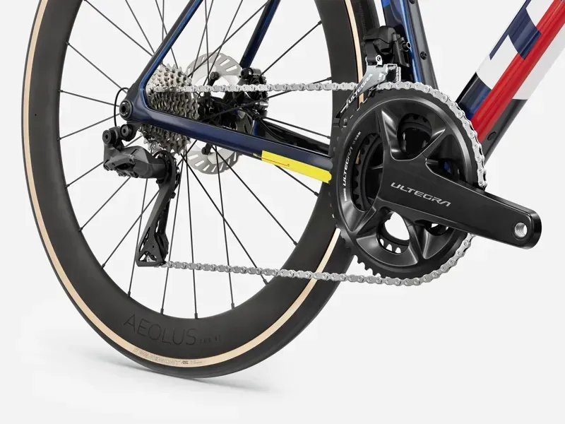 Trek Domane SLR 7 Road Bike in Navy Smoke/Trek White-4