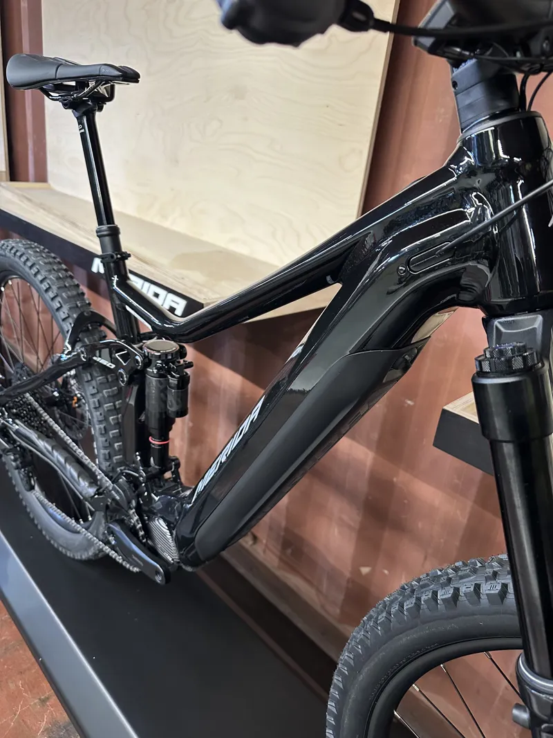 2022 Merida eOne-Sixty 975 Electric Mountain Bike in Black-3