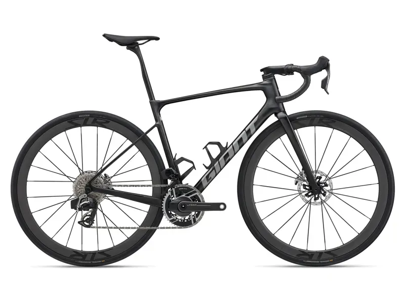 Giant Defy Advanced Pro - Red AXS - Carbon 