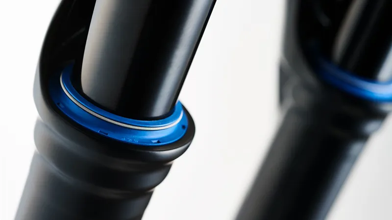 Ohlins RXF38 M.2 Air TTX18 MTB Suspension Fork 29 170mm Black-3