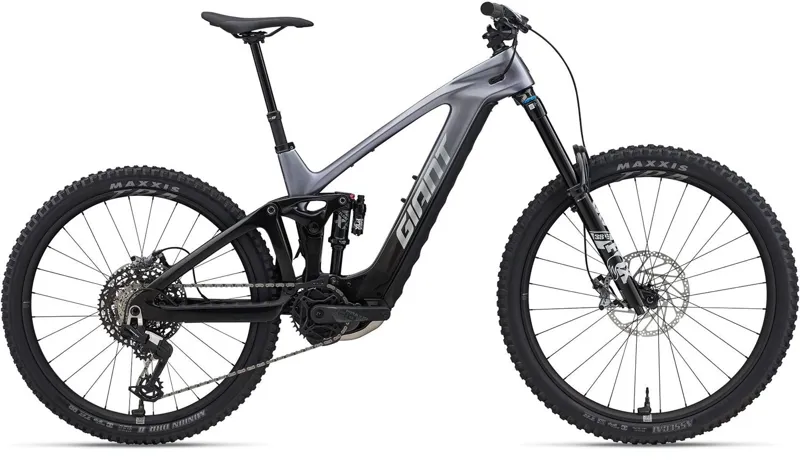 Giant Reign 2026 Advanced E+ 1 - Mercury/Carbon Smoke