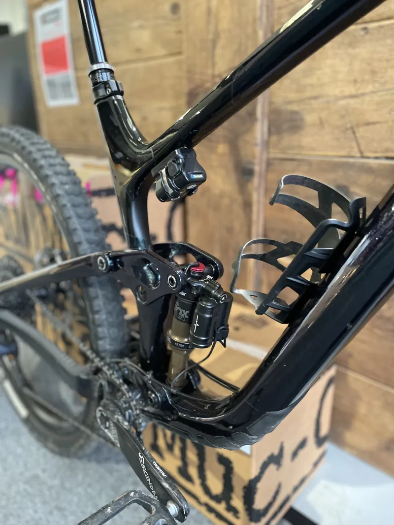 Approved Used Ex Demo 2022 Giant Trance X Advanced Pro 29 1 Trail Bike in Starry Night-2