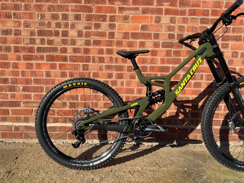 Santa Cruz MY26 V10 CC S MX - Gloss Green-3