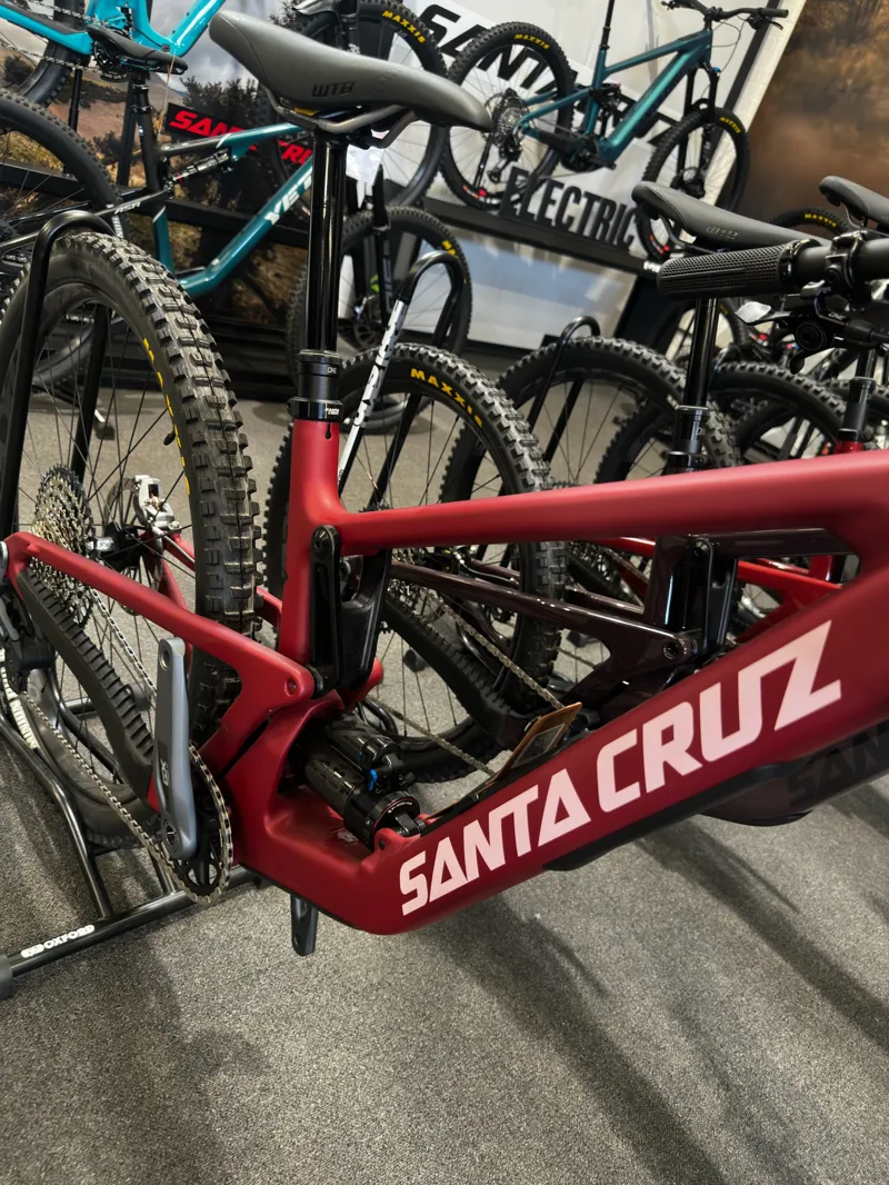 Santa Cruz Hightower 3 C GX AXS Cardinal Red-3