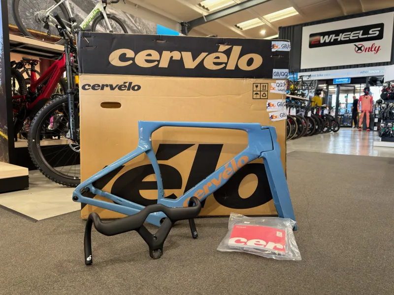 Cervelo S5 Frameset Lupine Inc Bar/Stem-1
