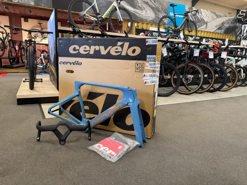 Cervelo S5 Frameset Lupine Inc Bar/Stem-2