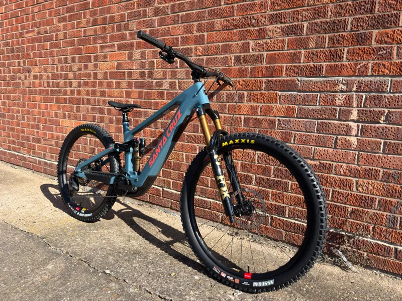 Santa Cruz Vala CC MY27 XT Di2 RSV - Gloss Blue-2