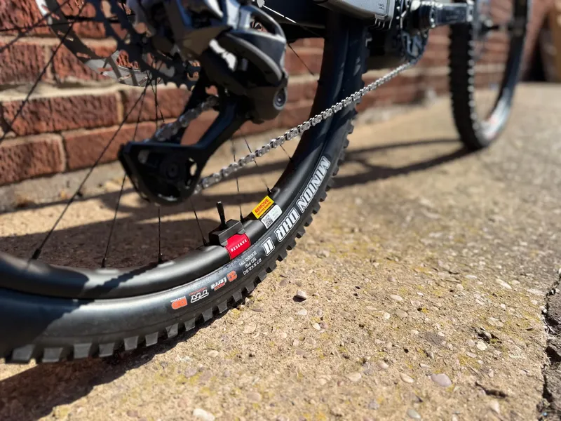 Santa Cruz Vala CC MY27 XT Di2 RSV - Matte Carbon-6