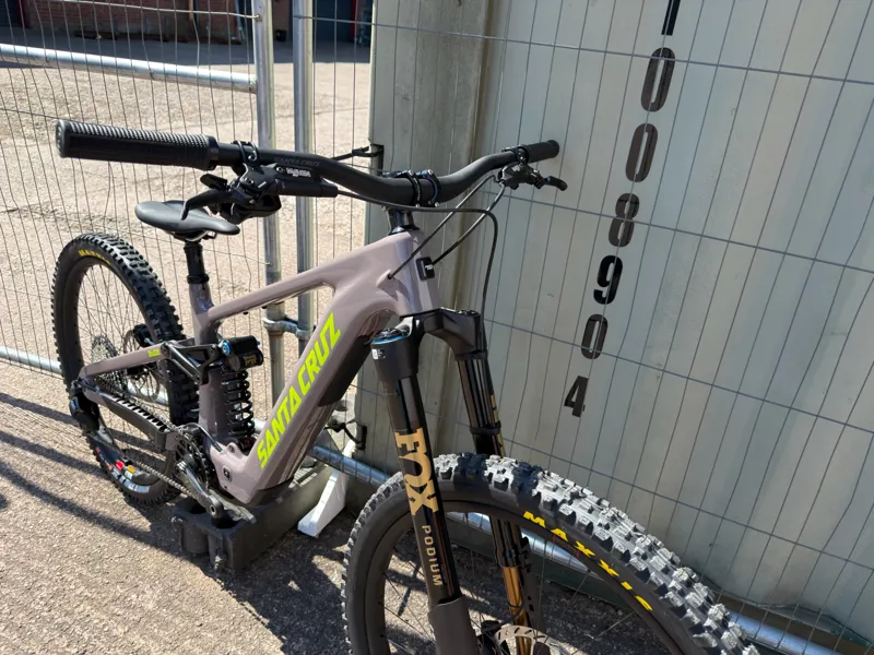 Santa Cruz Bullit CC Di2 RSV 2027 - Purple-3