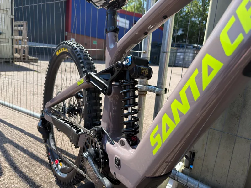 Santa Cruz Bullit CC Di2 RSV 2027 - Purple-4