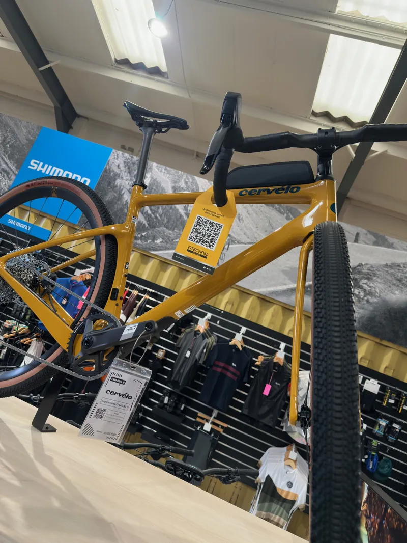 Cervelo 2026 Aspero Apex XPLR AXS Marigold-1