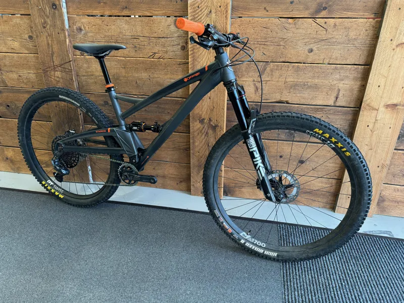 Approved Used Orange Stage Evo Size L