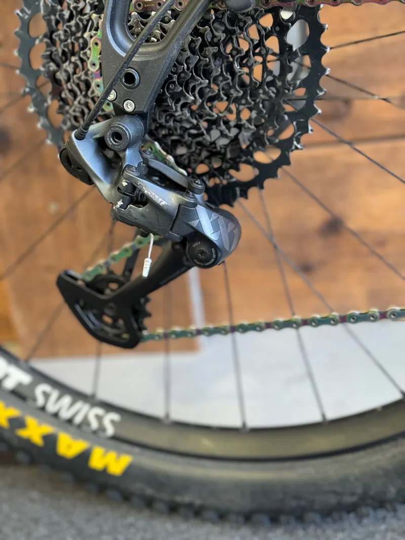 Approved Used Orange Stage Evo Size L-4