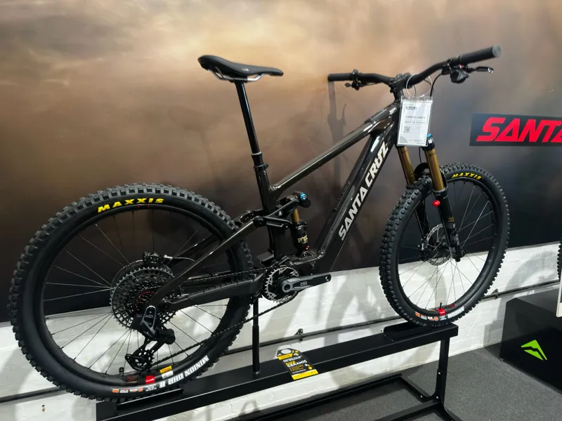 Santa Cruz MY26 Bullit CC X0 AXS RSV Gloss Black-4