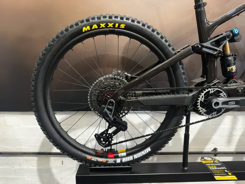 Santa Cruz MY26 Bullit CC X0 AXS RSV Gloss Black-8