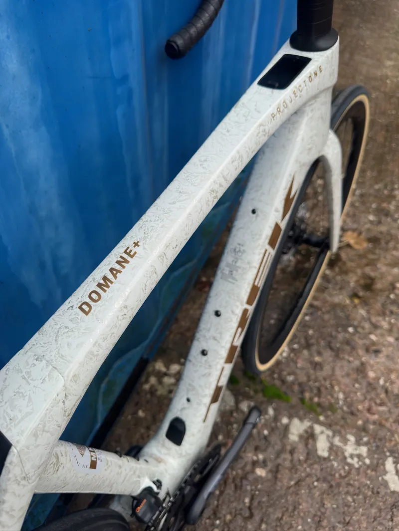 Trek 2026 Domane+ SLR 7 Era White/Supernova Marble-4