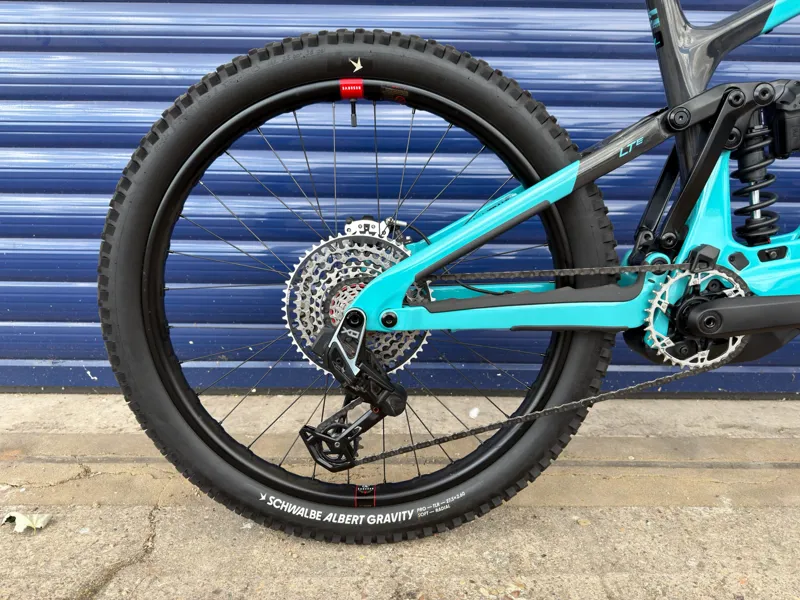 Yeti 2026 LTE T3 Turquoise Large Custom MX - Lightly Used-6
