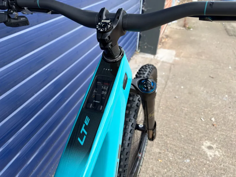 Yeti 2026 LTE T3 Turquoise Large Custom MX - Lightly Used-12