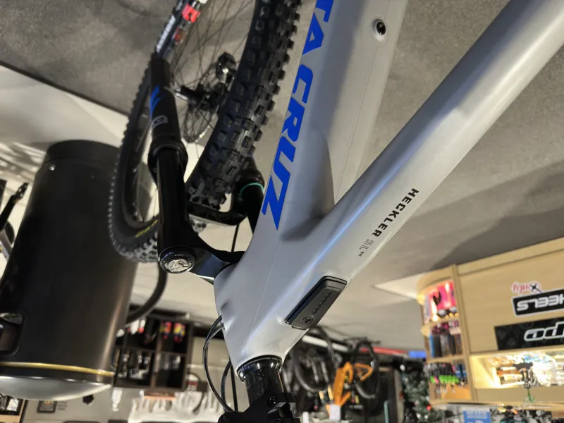 Santa Cruz Heckler SL CC X0 AXS - Medium - Lightly Used-6