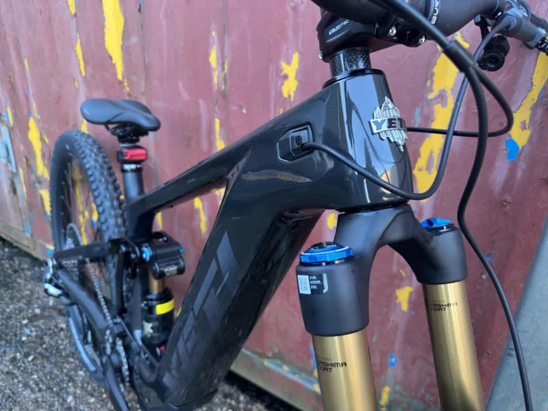 Yeti LTe 2026 C2 Factory Raw-5