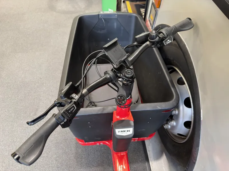 Trek Fetch+ 4 Electric Cargo Bike - Red - Ex Staff-4