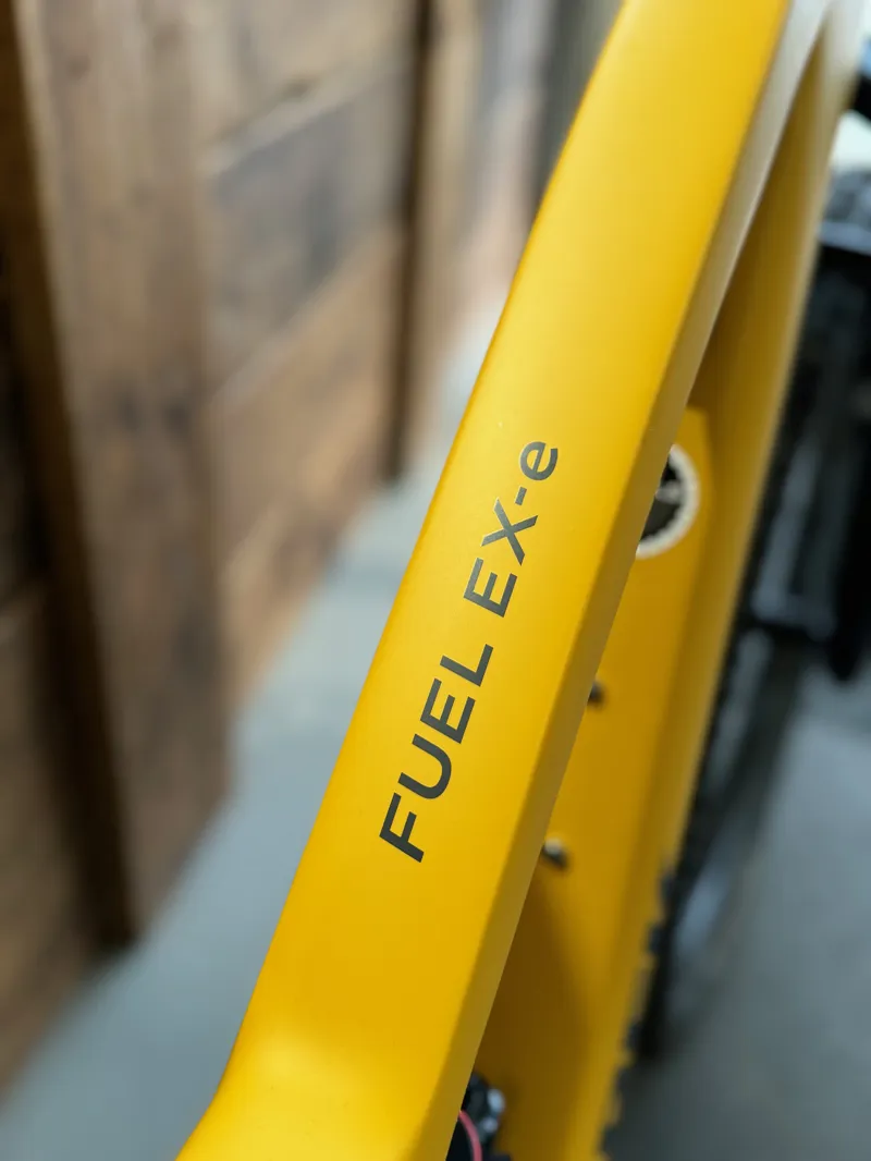Trek Fuel Exe 9.8 XT Electric Mountain Bike in Baja Yellow-7