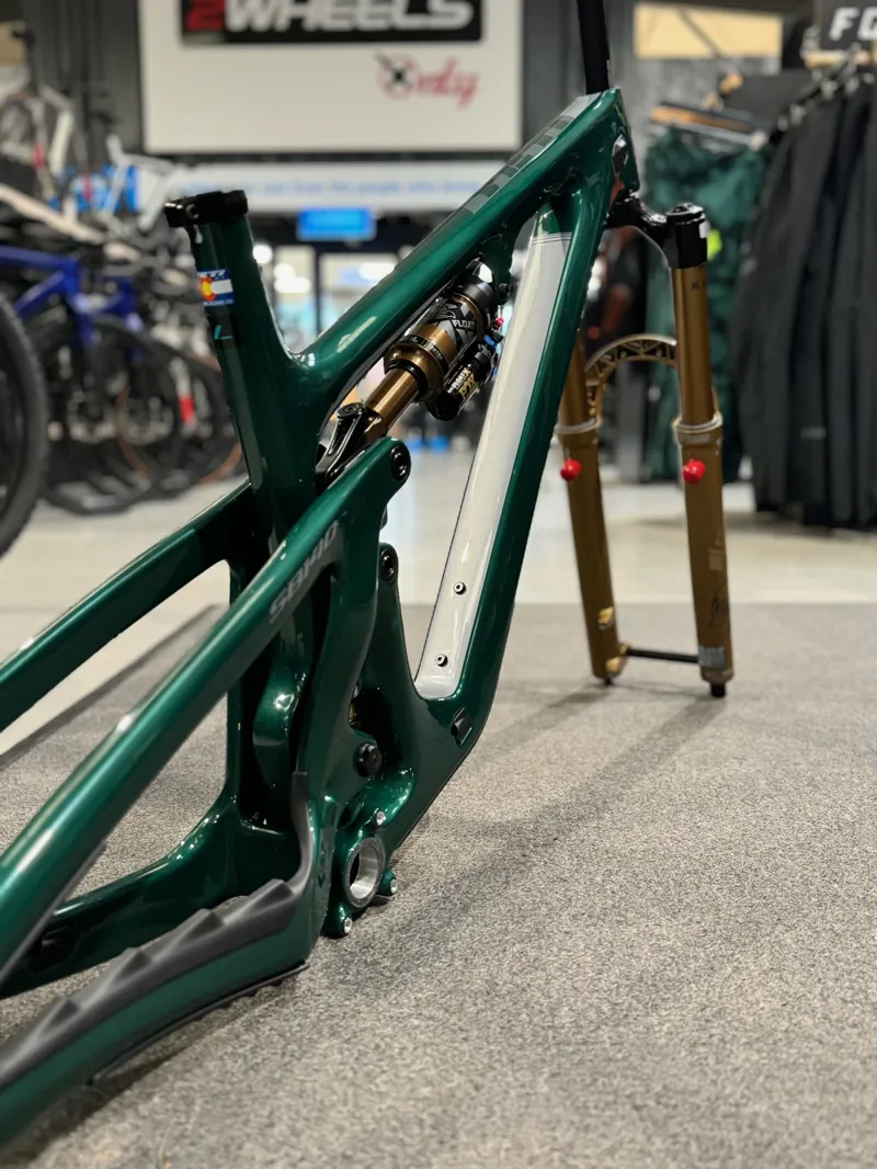 Yeti MY25 SB140 T-Series FrameSet Emerald-2