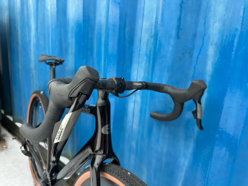 Cervelo 2026 Aspero Apex XPLR AXS Black/Gold-8