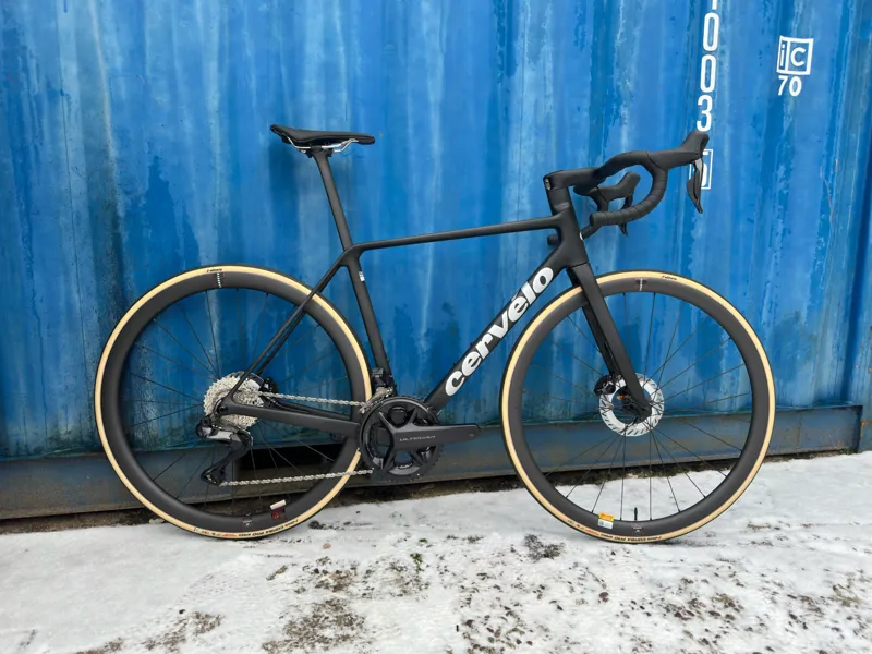 Cervelo 2026 R5 Ultegra Di2 - Five Black-1