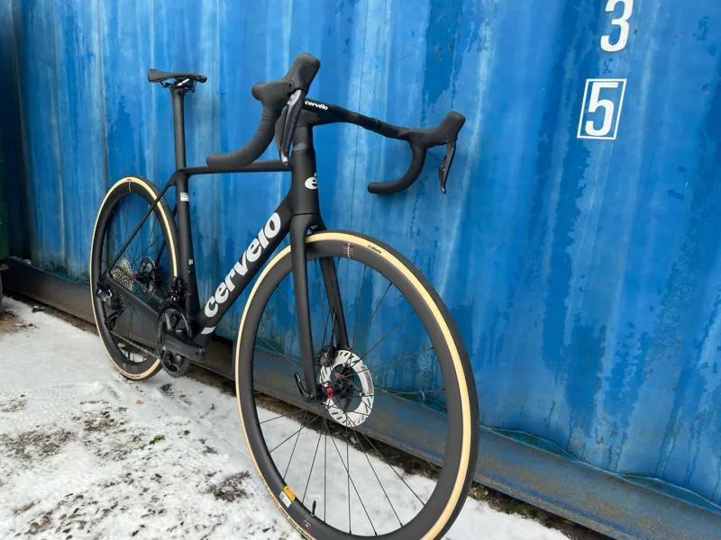 Cervelo 2026 R5 Ultegra Di2 - Five Black-2