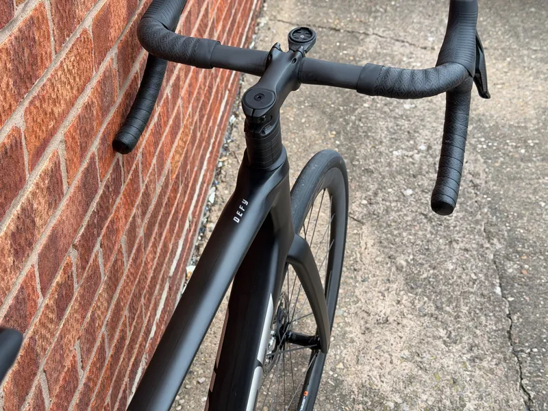 Giant Defy Advanced Pro - Red AXS - Carbon -8