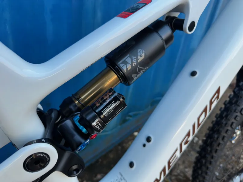 Merida 2025 eOne-Sixty 10K - White/Bronze -8