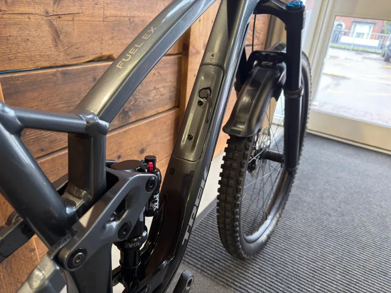 Trek Fuel EX 8 Gen 6 - Large - Approved Used-4