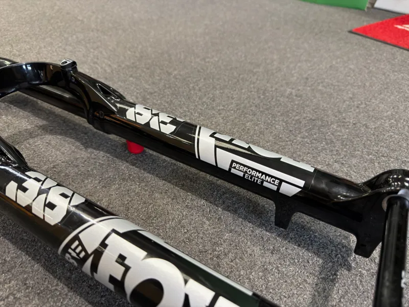 Fox 2026 38 Performance Elite - 29 - 180mm -2