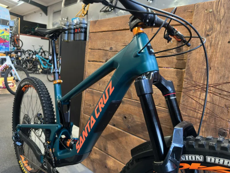 Santa Cruz Hightower V3 Evergreen Large Part Exchange-4