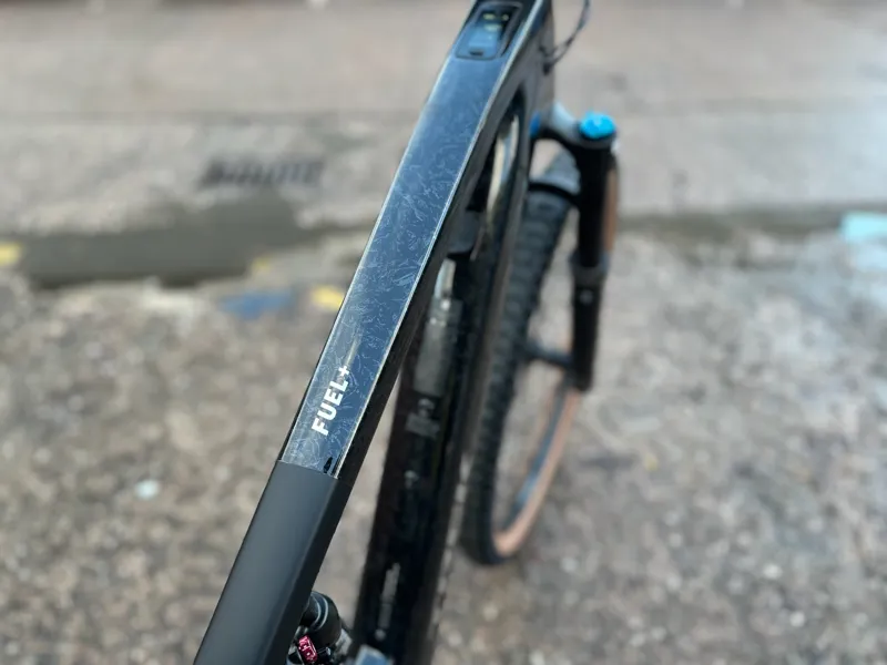 Trek Fuel+ EX 9.7 - Carbon Smoke/Lithium Grey Marble-8