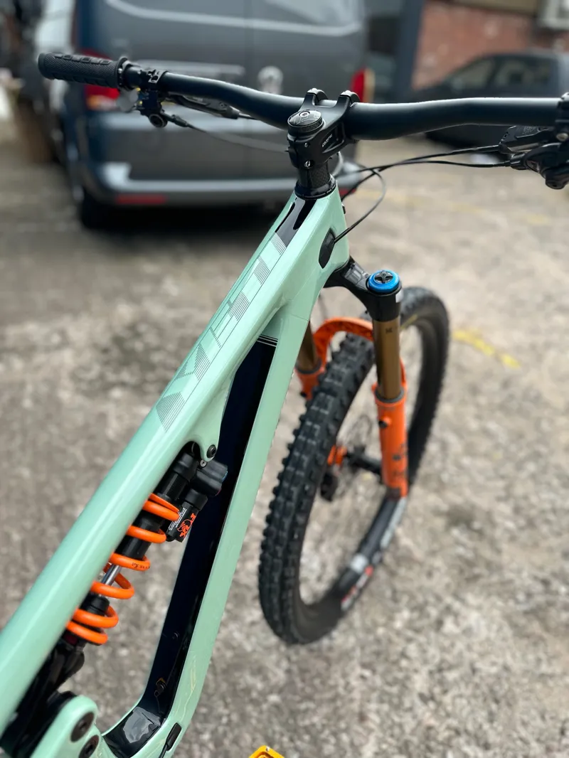 Yeti Cycles SB140 C-Series LR in Sage - Free Fox Factory Upgrade-4