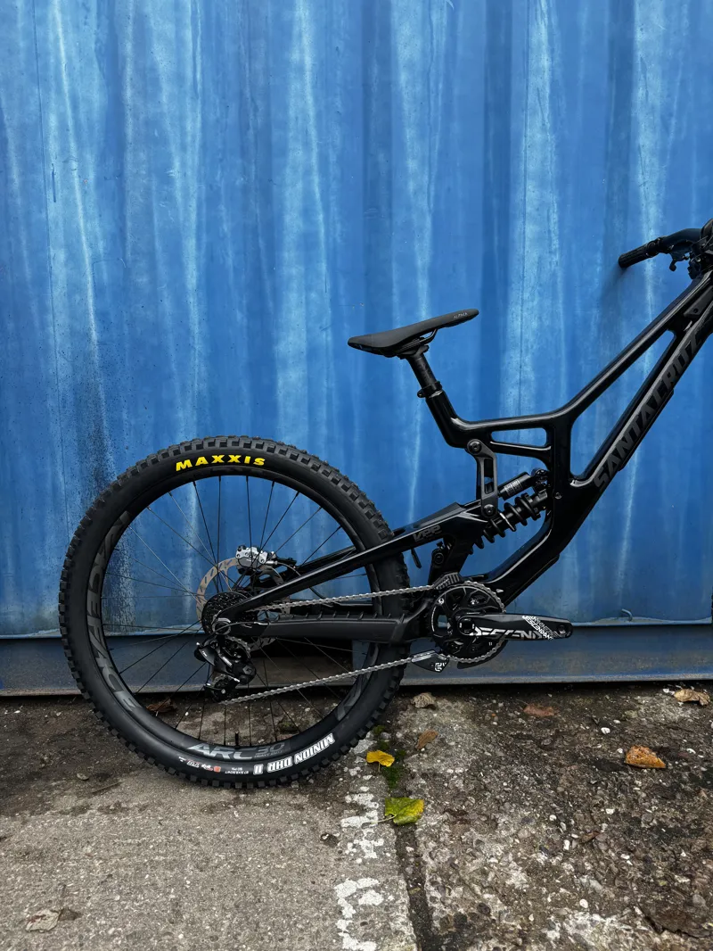 Santa Cruz V10 CC S MX Black Sparkle-4
