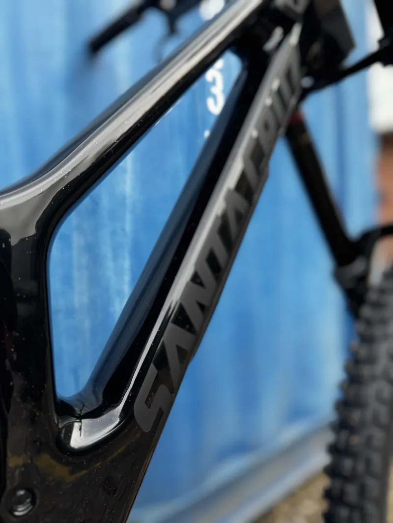 Santa Cruz V10 CC S MX Black Sparkle-11