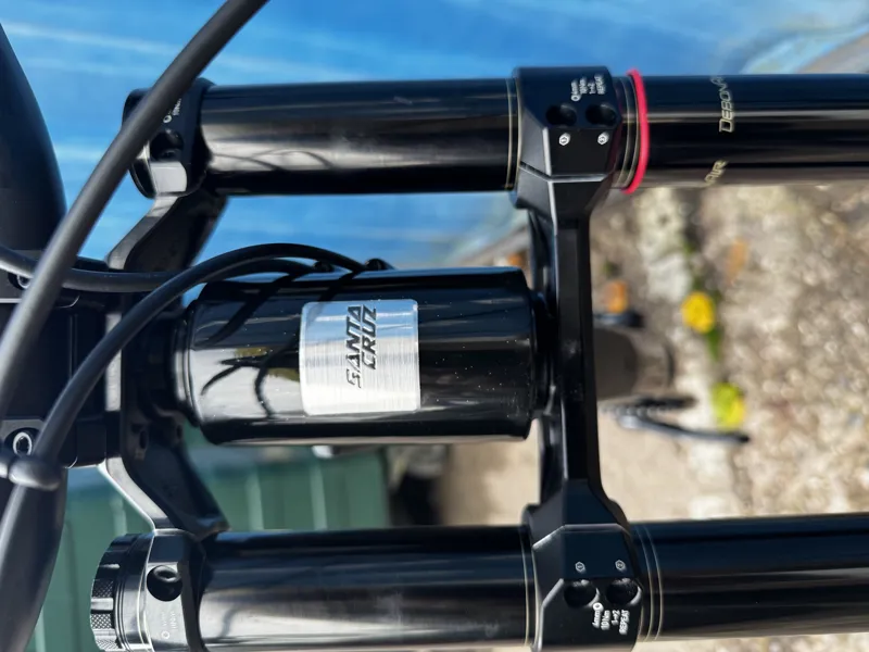 Santa Cruz V10 CC S MX Black Sparkle-7