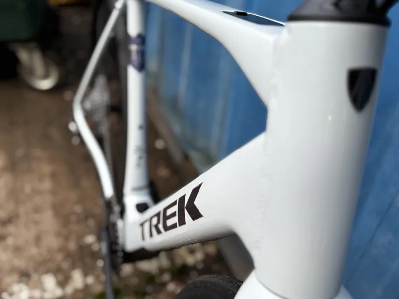 Trek 2026 Domane+ ALR 5 Plasma Grey-11