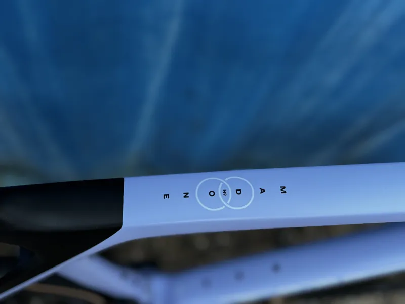 TREK Madone SL 7 Gen 8 - Lavender Haze/ Smoke-6