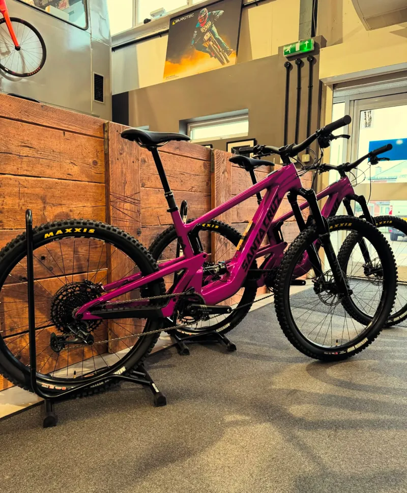 Santa Cruz Heckler SL C R Magenta - 2 Wheels Only CUSTOM