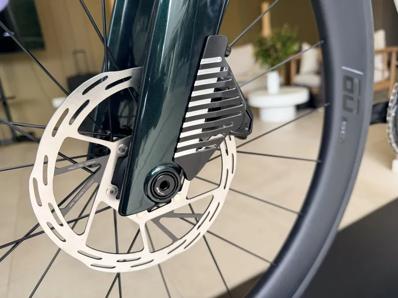 Merida MY27 Reacto 7000 Road Bike in Halo Green/White Green-3