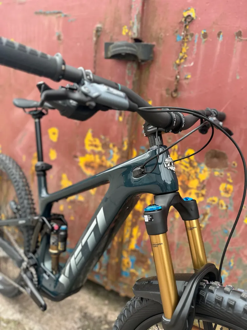 Yeti MTE 2026 C2 Factory Midnight-3