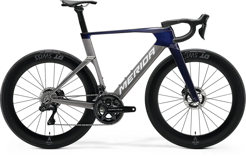 Merida Reacto Pro Road Bike in Gunal Grey/Blue Silver