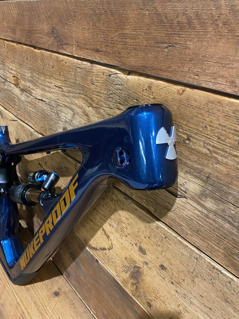 2022 Nukeproof Mega 297 Carbon Frame Blue / Black Kraken Blue M-2