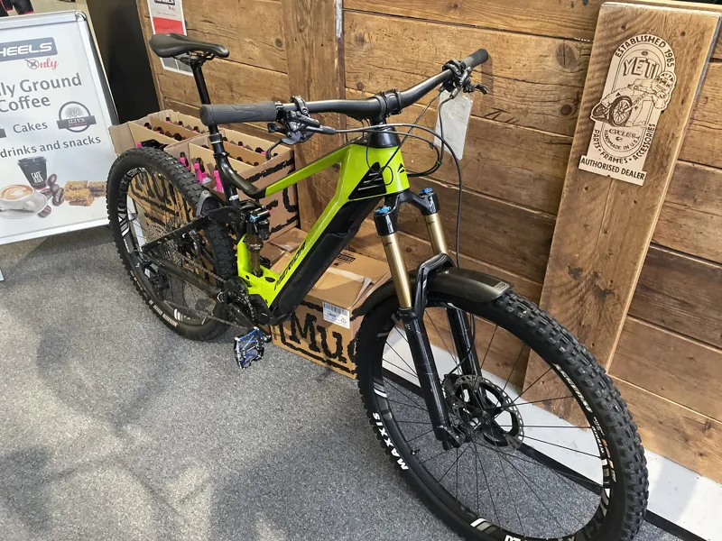 Approved Used Merida eOne Sixty 9000 Green-1