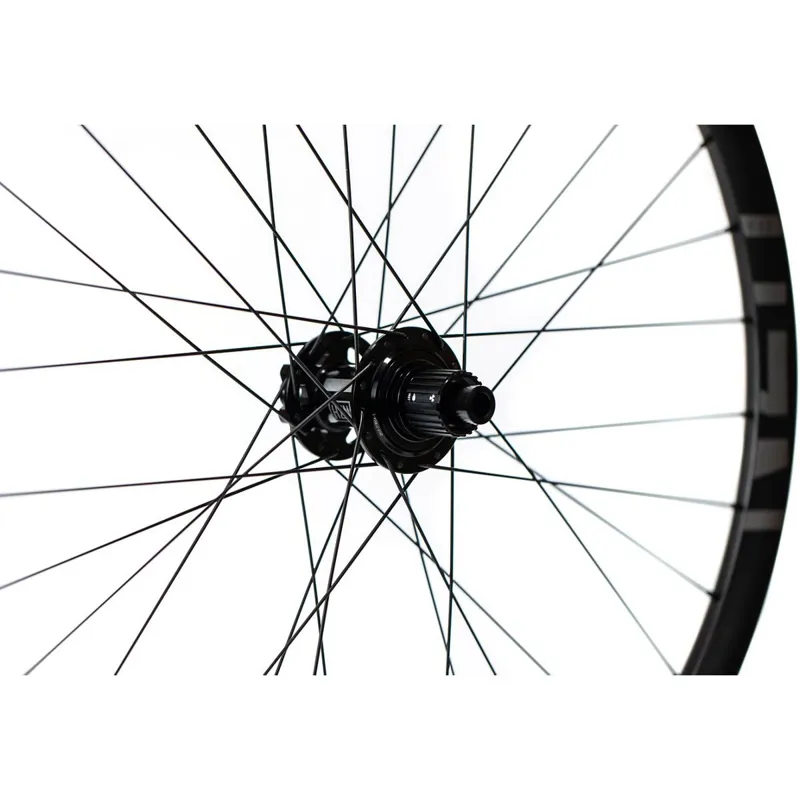 Nukeproof Horizon V2 Black - 102t - MS 29 148mm x 12mm MS-3