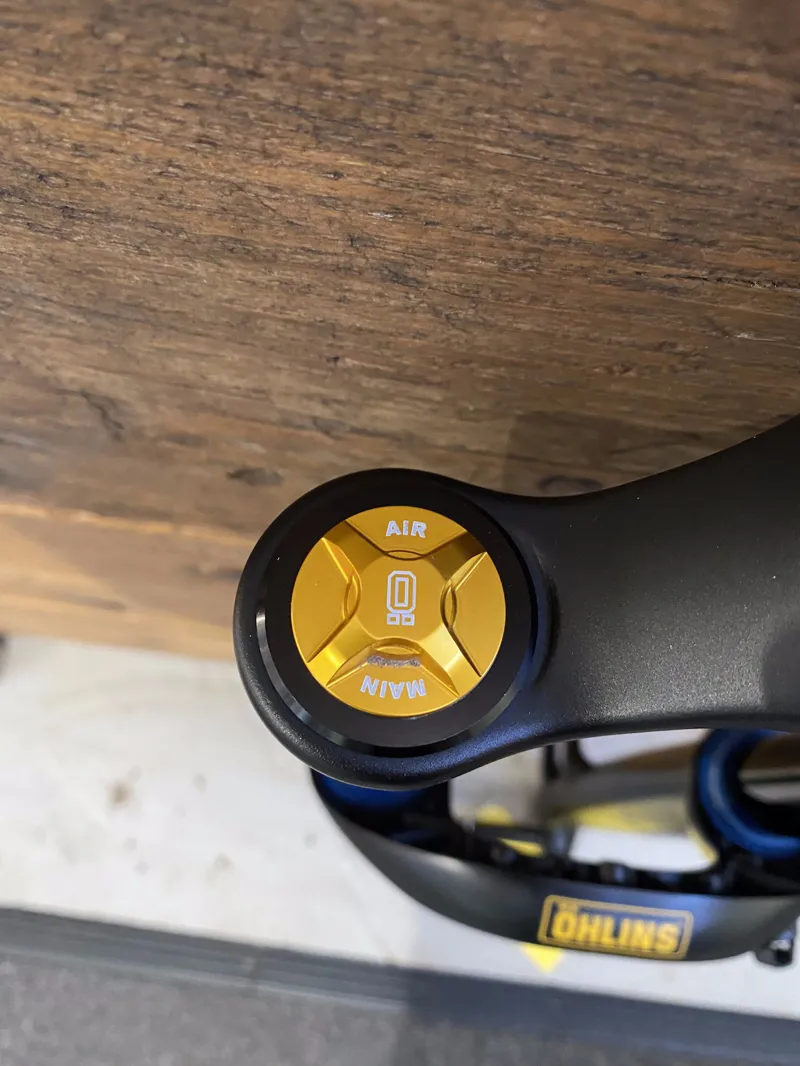 Ohlins RXF38 M.2 Air TTX18 29 170mm Black UK - Lightly Used-1